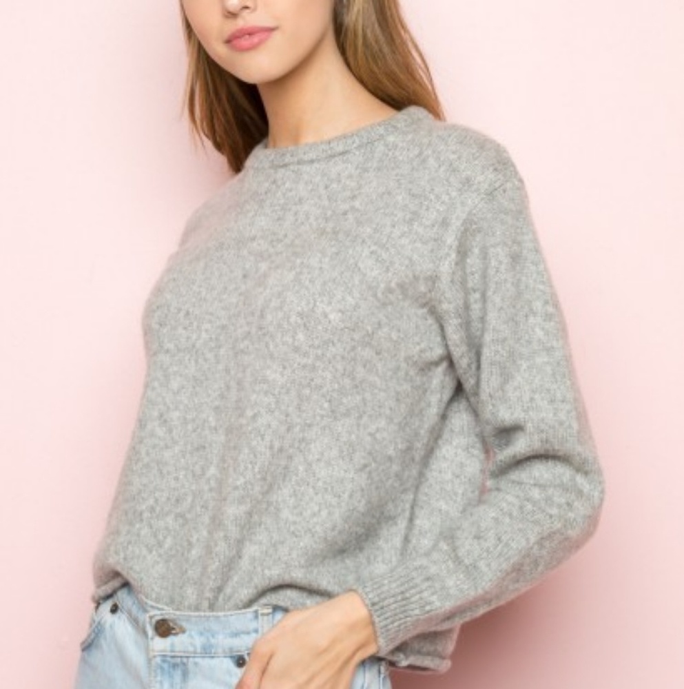 Brandy Melville Corrine Sweater